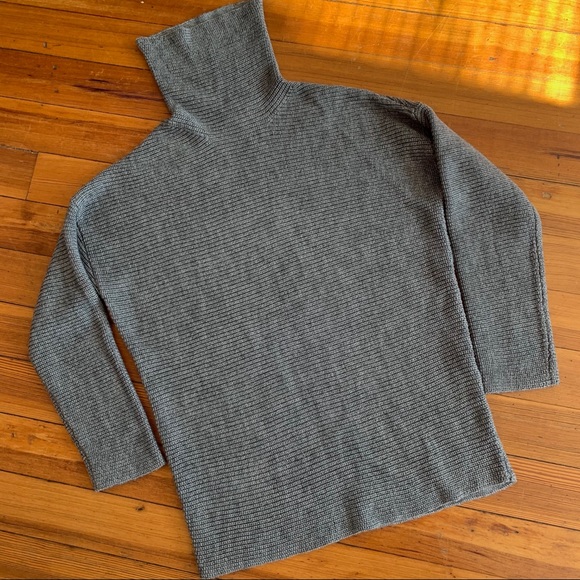 Lovers + Friends Madrona Dress in Grey - Picture 9 of 11